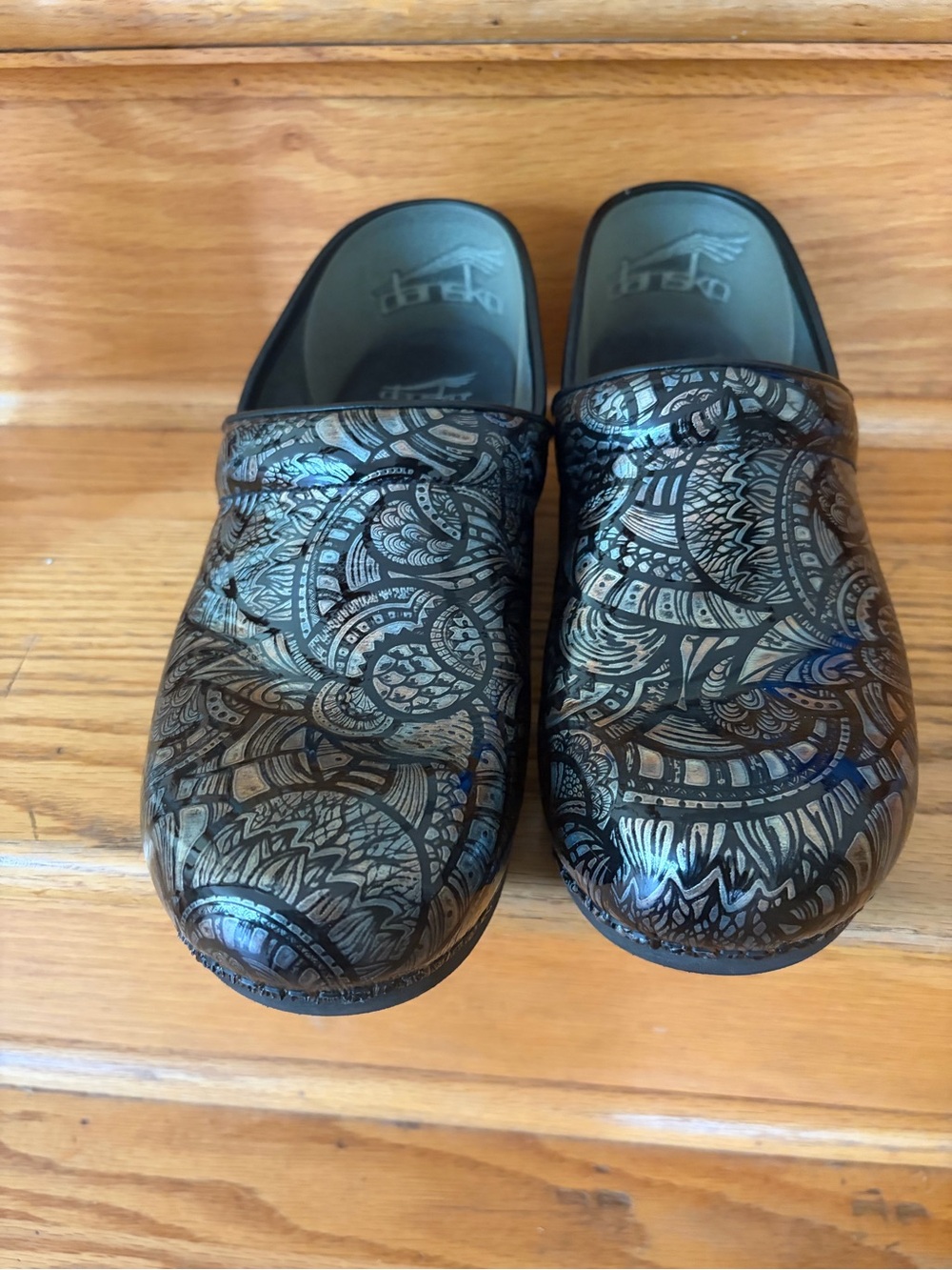 Dansko XP 2.0 Clogs Fossilized Metallic Pattern Women’s 42 Professional Nursing - Picture 5 of 6